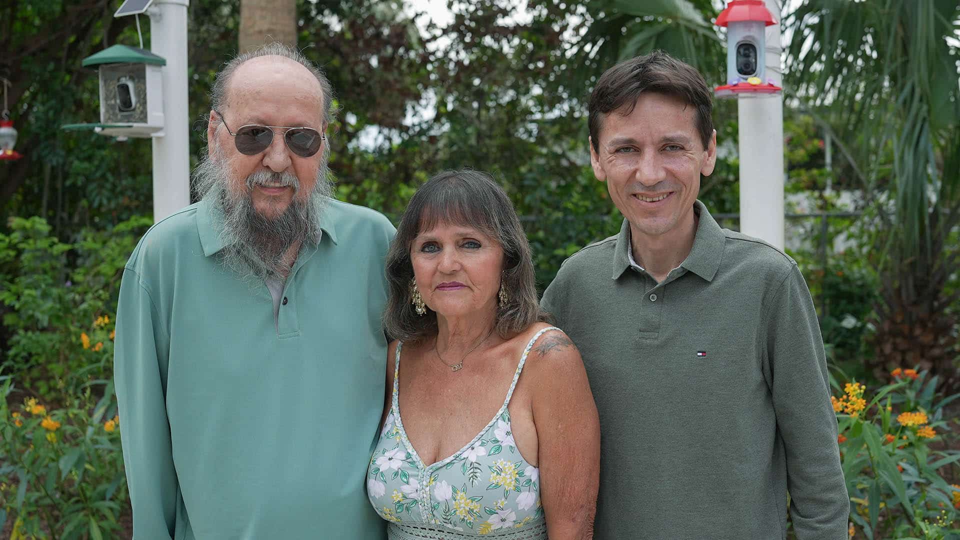 Tyler with parents dsc08219